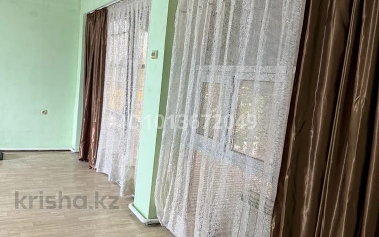 1 комната · 42 м² · 2/2 этаж, мкр Улжан-2 11 — Бертай кызы за 140 000 ₸ в Алматы, Алатауский р-н — фото 2