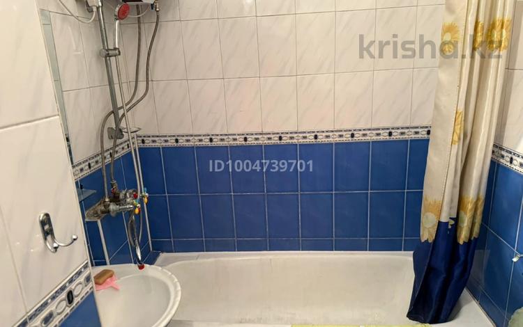 3-комнатная квартира · 84 м² · 2/3 этаж, мкр Кемел (Первомайское) 2 за 200 000 ₸ в Алматы, Жетысуский р-н — фото 2