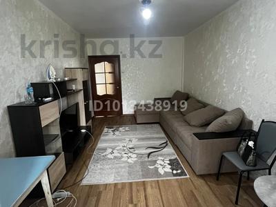 2-бөлмелі пәтер · 58 м² · 4/5 қабат, мкр Тепличный, Мкр тепличная 13, бағасы: 300 000 ₸ в Алматы, Ауэзовский р-н