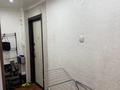 2-комнатная квартира · 48 м² · 5/5 этаж, Майкудук, 12й микрорайон 24 — Рынок Горняк, рядом 1 мин ходьбы остановка библиотека и так же школа №34 ,5 мин ходьбы садик Арман. Площадка детская,спорткомплекс, ТД Оптима,Аптеки за 11 млн ₸ в Караганде, Алихана Бокейханова р-н — фото 5