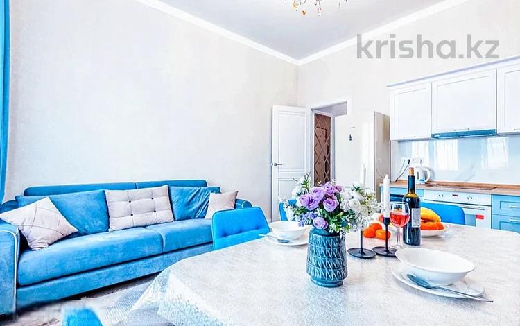 3-комнатная квартира · 115 м² · 11/15 этаж, 17-й мкр, ​17-й микрорайон 6 — МОРЕ,АКВАПАРК,ХАЛЫК АРЕНА,ЦЕНТР ГОРОДА за 22 000 ₸ в Актау — фото 2