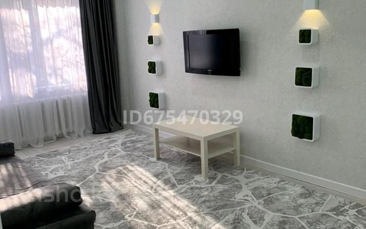 2-бөлмелі пәтер · 60 м² · 1/5 қабат, мкр Строитель, Мкр.Строитель 39, бағасы: 20 000 ₸ в Уральске — фото 2