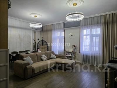 5-комнатная квартира · 188 м² · 2/8 этаж, Кабанбай батыра 9/2 за 158 млн 〒 в Астане, Нура р-н