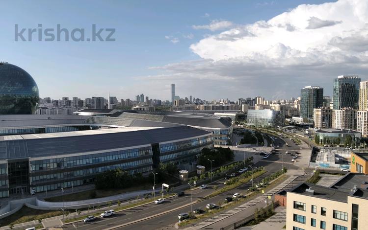 3-бөлмелі пәтер · 105 м² · 13/20 қабат, Турар Рыскулов 9, бағасы: 90 млн ₸ в Астане — фото 2