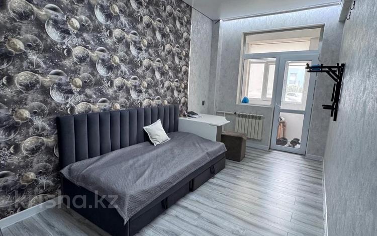 4-бөлмелі пәтер · 112 м² · 1/14 қабат, 17-й мкр, ​17-й микрорайон 6, бағасы: ~ 65 млн ₸ в Актау — фото 3