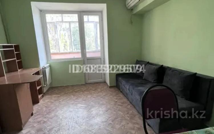 1-бөлмелі пәтер · 15 м² · 2/5 қабат, Шевченко 149 — Абая манаса, бағасы: 15 млн ₸ в Алматы, Алмалинский р-н — фото 2