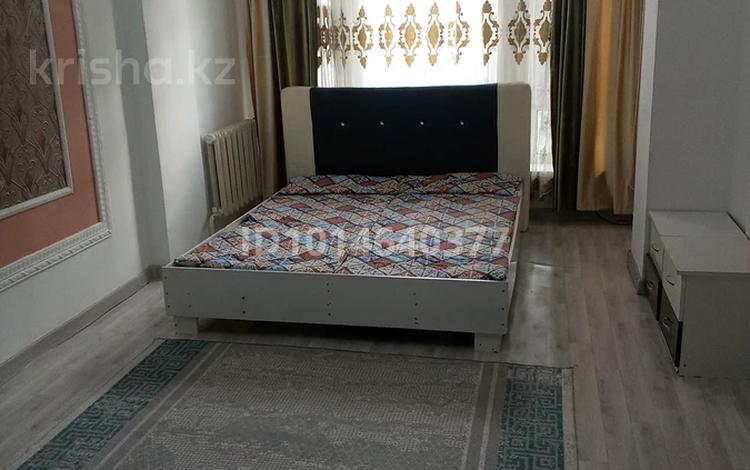 3-комнатная квартира · 90 м² · 2/9 этаж, Нурсат 3 11 — Рахима плаза за 35 млн ₸ в Шымкенте — фото 2