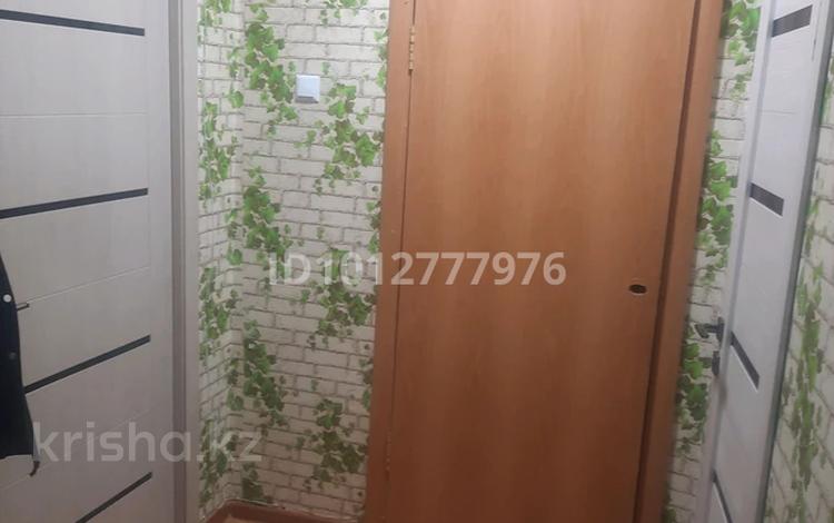 1-комнатная квартира · 30 м² · 3/5 этаж, мкр 8, сәтбаев 12 a — спорт комплекс коныс за 8.7 млн ₸ в Актобе — фото 2
