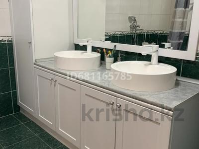 3-бөлмелі пәтер · 97 м² · 4/16 қабат, Абая 61/3 — Акимат, Политех, бағасы: 390 000 〒 в Караганде, Казыбек би р-н