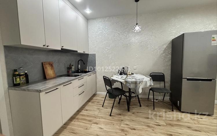 2-комнатная квартира · 50 м² · 2/5 этаж, Центральный микрорайон 41 за 300 000 ₸ в Кокшетау — фото 2