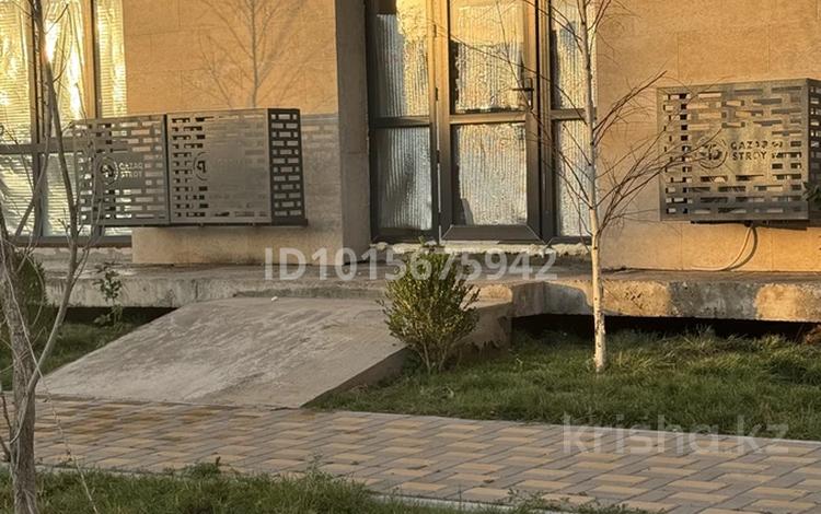 Еркін, дүкендер мен бутиктер · 35 м², бағасы: 250 000 ₸ в Алматы, Наурызбайский р-н — фото 2