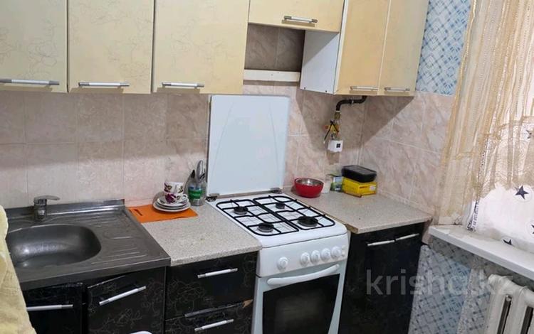1-комнатная квартира · 33 м² · 1/4 этаж, 2микр 18 за 140 000 ₸ в Конаеве — фото 2