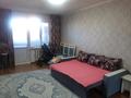 1-комнатная квартира, 32 м², 3/5 этаж, 4 мик 24 — Кунаева за 10.6 млн 〒 в Талдыкоргане, мкр Жастар — фото 2