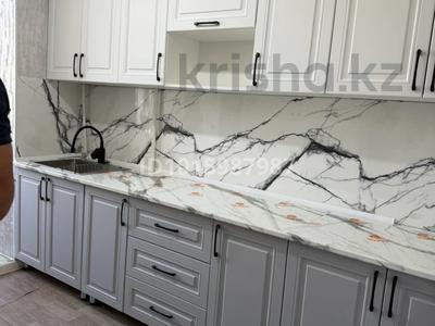 3-комнатная квартира · 75 м² · 3/5 этаж, мкр Сайрам 13г — 65 Мектеп. каусар чайхана за 200 000 ₸ в Шымкенте, Аль-Фарабийский р-н