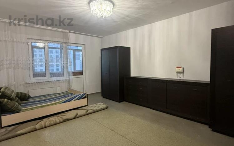 1-бөлмелі пәтер · 45 м² · 4/9 қабат, мкр Акбулак, Суатколь 33 — Рыскулова и Суатколь, бағасы: 150 000 ₸ в Алматы, Алатауский р-н — фото 2