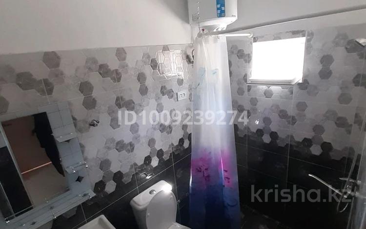 2-комнатная квартира · 60 м², Естемесулы 22 — Самал 1. Ана мен бала парк жаны за 100 000 ₸ в Сарыагаш — фото 5
