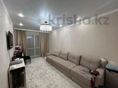 1-комнатная квартира, 43 м², 7/12 этаж помесячно, Бейбарыс Султан 27 за 160 000 〒 в Астане