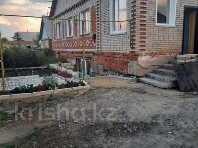 Жеке үй · 4 бөлме · 180 м² · 10 жүзд., Кубанская, бағасы: 36.5 млн ₸ в 