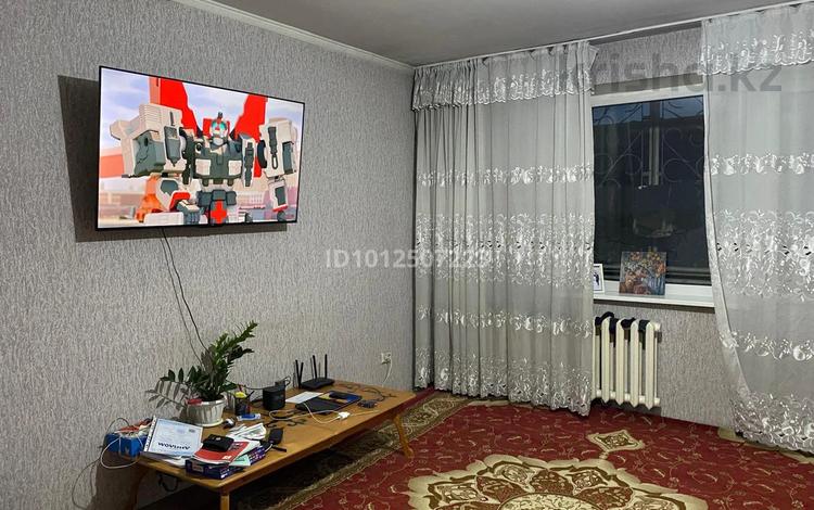 3-бөлмелі пәтер · 65.5 м² · 2/9 қабат, Засядко 88 — Базар, бағасы: 200 000 ₸ в Семее — фото 2