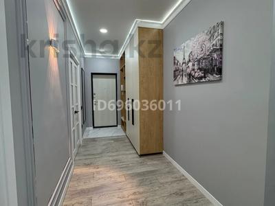 2-бөлмелі пәтер, 65.9 м², 4/9 қабат, мкр Нурсая, Елорда, 6 блок 18, бағасы: 35 млн 〒 в Атырау, мкр Нурсая