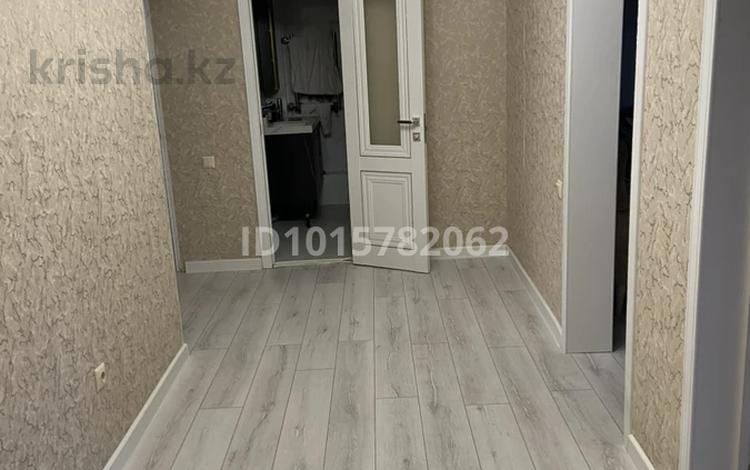 2-комнатная квартира · 70 м² · 4 этаж, мкр Мамыр-3 9 — Саина Шаляпина за 350 000 ₸ в Алматы, Ауэзовский р-н — фото 2