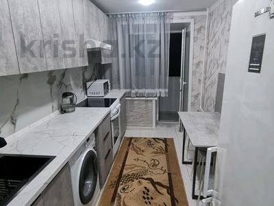 3-комнатная квартира · 65 м² · 3/5 этаж, мкр Михайловка , улица Крылова 54 за 31.5 млн ₸ в Караганде, Казыбек би р-н
