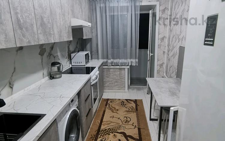 3-бөлмелі пәтер · 65 м² · 3/5 қабат, Михайловка ш/а., улица Крылова 54, бағасы: 31.5 млн ₸ в Караганде, Казыбек би р-н — фото 2