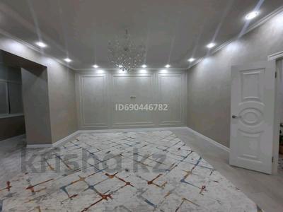 3-комнатная квартира, 154 м², 3/7 этаж, Пугачёва 37 за 42 млн 〒 в Уральске