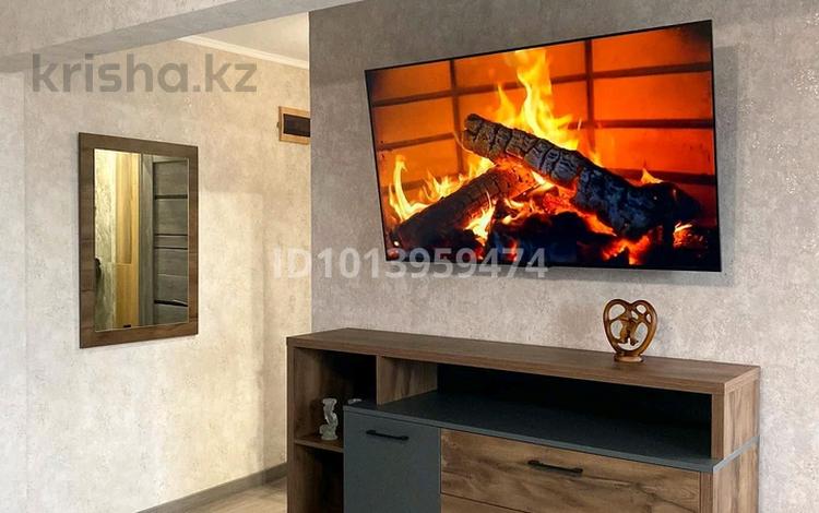 2-комнатная квартира · 45 м², Назарбаева 3/1 — Дворец Спорта за 2 750 ₸ в Усть-Каменогорске — фото 2