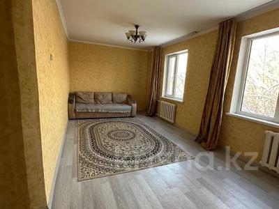 3-комнатная квартира · 58 м² · 4/5 этаж, мкр Мамыр, Улица Таугуль, 11 за 34 млн ₸ в Алматы, Ауэзовский р-н