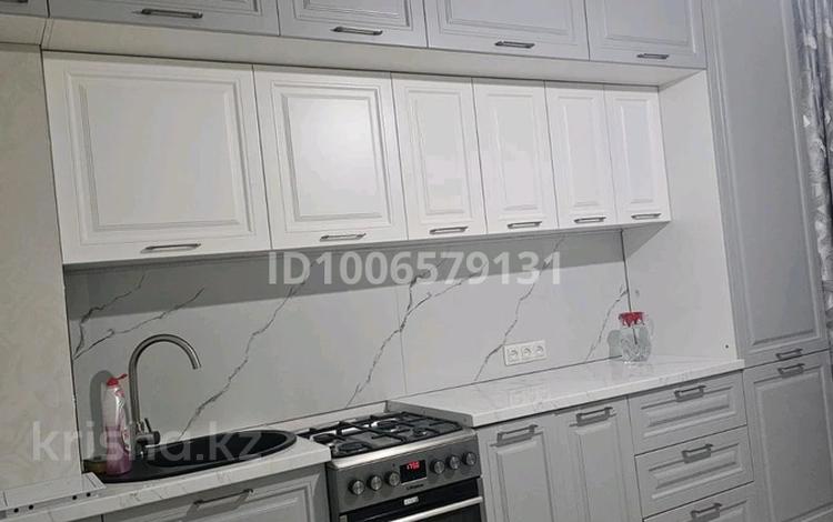 3-бөлмелі пәтер · 75 м² · 1/9 қабат, мкр Жетысу-2 — Абая Сайна, бағасы: 63.5 млн ₸ в Алматы, Ауэзовский р-н — фото 12