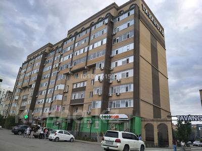 2-бөлмелі пәтер · 64 м² · 10/10 қабат, Алтын орда ш/а., Мангилик Ел 20, 20 к1-2, бағасы: 18 млн ₸ в Актобе, мкр. Алтын орда