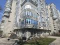 3-комнатная квартира · 165 м² · 3/9 этаж, Богенбай батыра 81 за 218 млн ₸ в Алматы, Медеуский р-н — фото 37