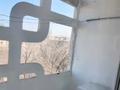 1-комнатная квартира · 33.6 м², мкр Аксай-2 29 за 180 000 ₸ в Алматы, Ауэзовский р-н — фото 3