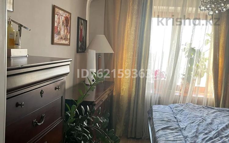3-комнатная квартира · 65 м² · 5/5 этаж · помесячно, мкр Таугуль, Пятницкого 50 за 299 999 〒 в Алматы, Ауэзовский р-н — фото 2