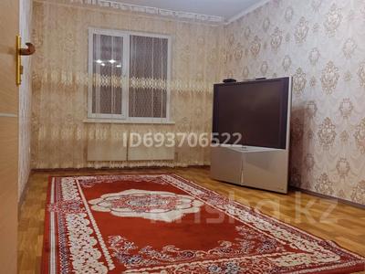 2-комнатная квартира, 58 м², 5/5 этаж помесячно, мкр Жулдыз-2 за 180 000 〒 в Алматы, Турксибский р-н