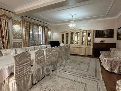 6-комнатный дом посуточно, 480 м², 6 сот., мкр Хан Тенгри за 80 000 〒 в Алматы, Бостандыкский р-н