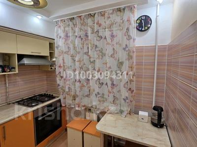 4-бөлмелі пәтер · 61.1 м² · 1/5 қабат, Мухита 95/1 — Кердери, бағасы: 25 млн ₸ в Уральске, мкр Школьник