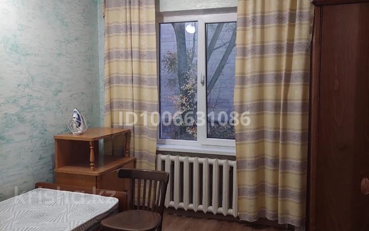 2-комнатная квартира · 42 м² · 2/4 этаж, мкр Коктем-1 за 290 000 ₸ в Алматы, Бостандыкский р-н — фото 2