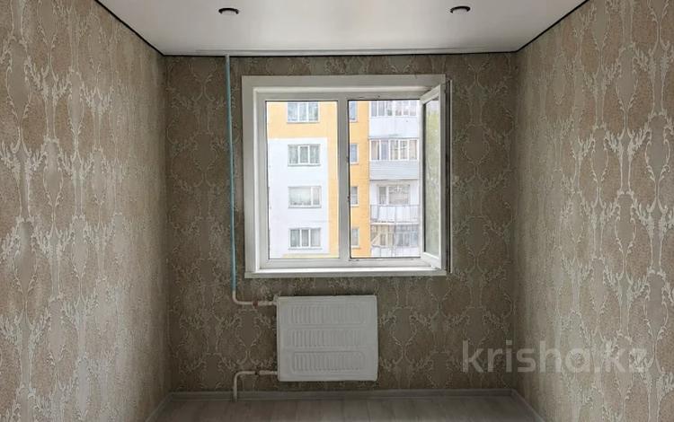4-комнатная квартира · 63 м² · 3/5 этаж, Абая за 23 млн ₸ в Петропавловске — фото 4