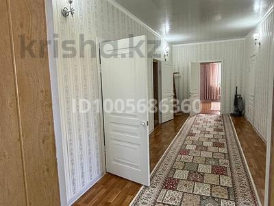 Отдельный дом · 4 комнаты · 200 м² · 20 сот., Нурбаев 84/а — Находится возле 18км и Автобусный остновка Пекарня за 28 млн 〒 в 