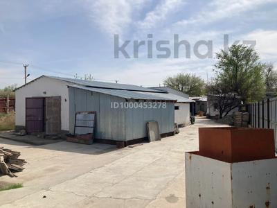 Промбаза · 10 соток, Байқоразова 11 — Сахзавод за 40 млн 〒 в Таразе