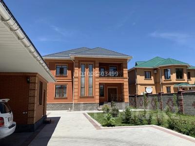 Жеке үй · 6 бөлме · 300 м² · 10 жүзд., Кабанбай батыра 4, бағасы: 145 млн ₸ в Талдыкоргане