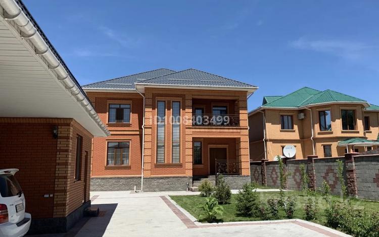 Жеке үй · 6 бөлме · 300 м² · 10 жүзд., Кабанбай батыра 4, бағасы: 145 млн ₸ в Талдыкоргане — фото 2