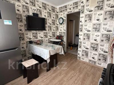 2-бөлмелі пәтер · 49.5 м² · 2/9 қабат, сарайшык, бағасы: 15.5 млн ₸ в Уральске