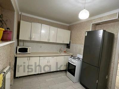 2-бөлмелі пәтер, 54 м², 7/9 қабат, 8-й мкр 23, бағасы: 10.2 млн 〒 в Актау, 8-й мкр