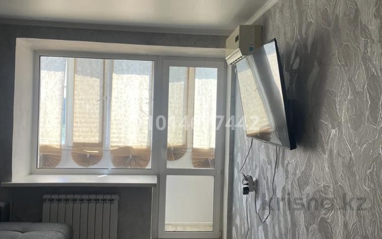 1-комнатная квартира · 35 м² · 5/5 этаж, Майкудук, 18й микрорайон 8 за 10 млн ₸ в Караганде, Алихана Бокейханова р-н — фото 12