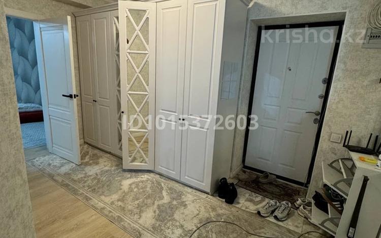 2 бөлме · 64 м² · 2/20 қабат, Абая 164/8, бағасы: 90 000 ₸ в Алматы, Бостандыкский р-н — фото 2