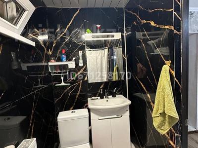 Жеке үй · 4 бөлме · 85 м² · 8 жүзд., УВД опо 5 — По жиенбаева, бағасы: 15 млн ₸ в Актобе, мкр Гормолзавод