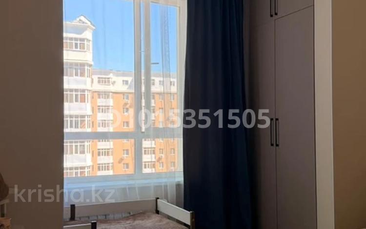 2-комнатная квартира · 42.9 м², Розы Баглановой 3/1 — Багланова-Толе Би за 33.5 млн ₸ в Астане — фото 2